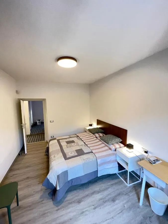 Smart Silver Apartment Central Bérgamo 0*,  Itália